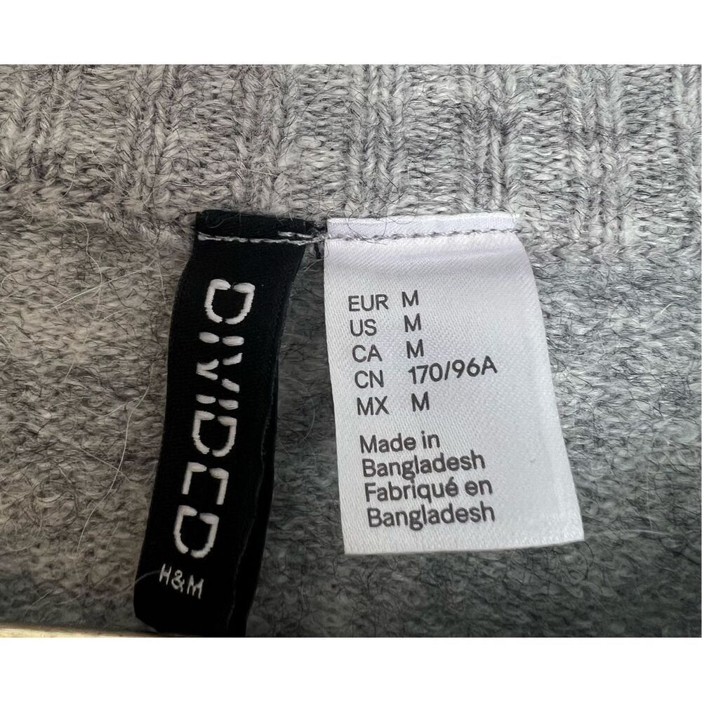 Divided Sweater - Picture 3 of 5